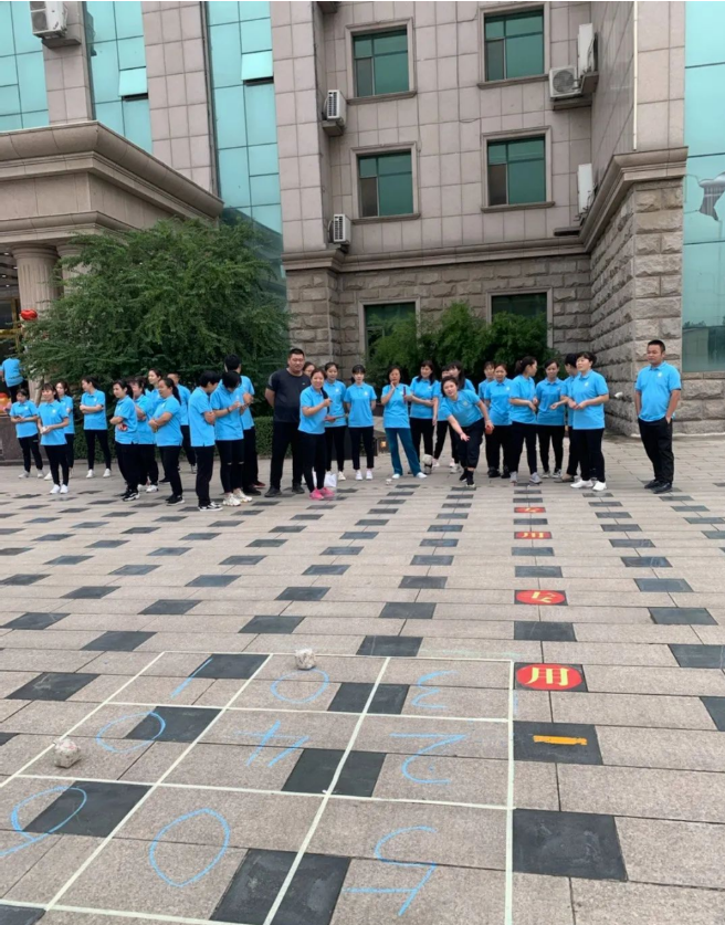向陽集團舉辦第八屆體育文化節活動照片